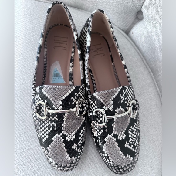 BRAND NEW INC snakeskin loafers - Picture 1 of 5